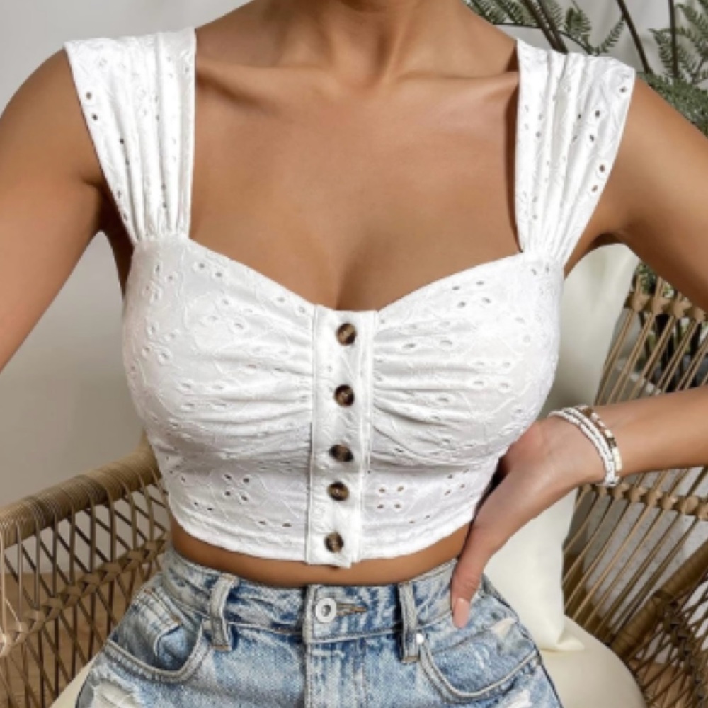 SHEIN Ivory Eyelet Buttoned Crop Top NWOT